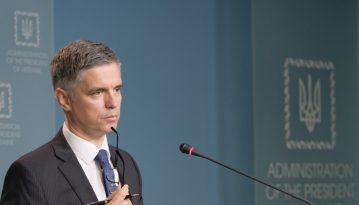 Пристайко про захоплені кораблі: Ми готові їх забрати, чекаємо від Росії координати і час