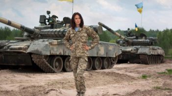 «Фіаско демократичної України»: як відреагувала мережа на обшуки у Марусі Звіробій?