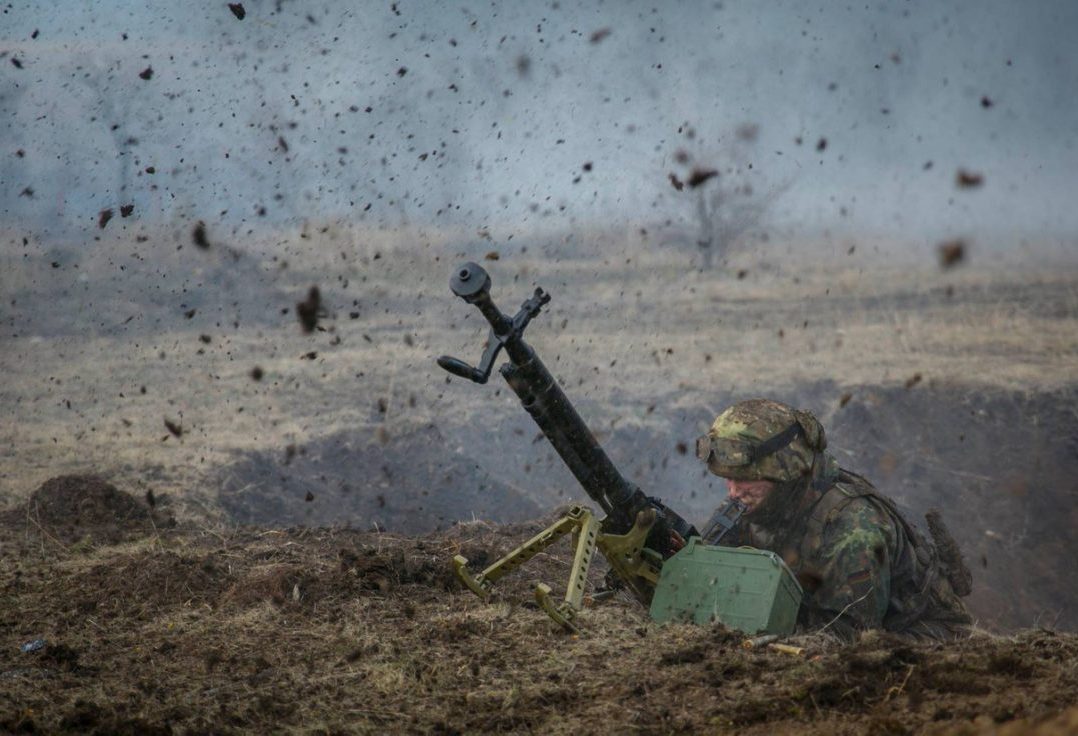 Доба на Донбасі: бойовики обстрілювали шість разів, троє військових поранені
