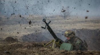 Доба на Донбасі: бойовики обстрілювали шість разів, троє військових поранені
