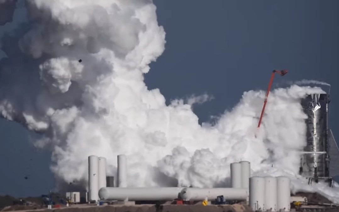 Прототип ракети SpaceX для польотів на Марс вибухнув під час випробувань