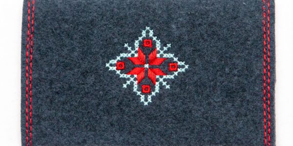 Glow Art, Digital needlework та оновлений палімпсест: сучасна вишивка Тетяни Протчевої