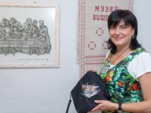 Glow Art, Digital needlework та оновлений палімпсест: сучасна вишивка Тетяни Протчевої