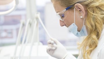 Кабмін виділить 700 млн грн на виплату заборгованості лікарям