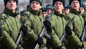 У Росії пропонують доплачувати контрактникам за службу в Криму через «погіршення кліматичних умов»