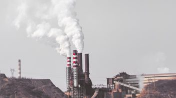 Українська промисловість «впала» на 5 %