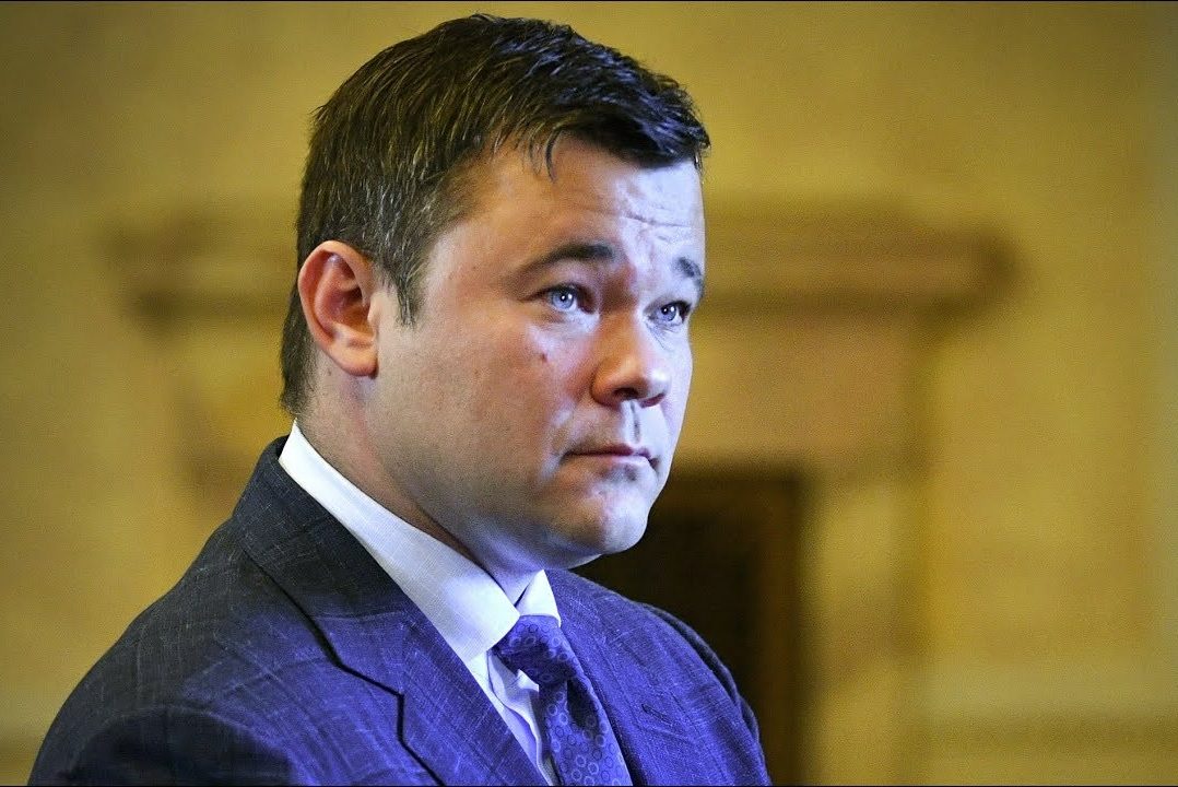Богдан обходив антикорупційне законодавство на держслужбі за трьох різних президентів – «Схеми»