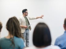 Кабмін передасть 171,1 млн грн на зарплати вчителів