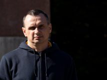 Сенцов – європарламентарям про українських політв'язнів: «Робіть для них те, що ви робили для мене»