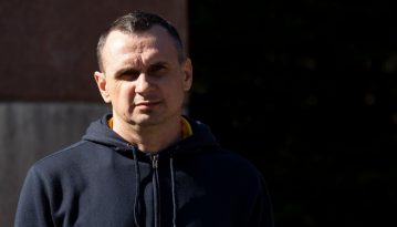 Сенцов – європарламентарям про українських політв'язнів: «Робіть для них те, що ви робили для мене»