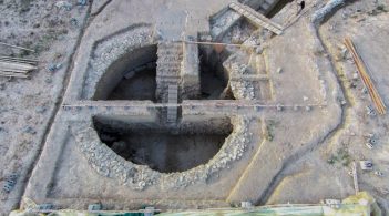 Унікальна знахідка: археологи відшукали у Греції давні царські гробниці зі старовинними коштовностями