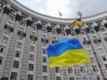 Кабмін звільнив шістьох ключових посадовців