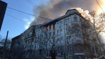В Одесі палає пам'ятка архітектури: кількість постраждалих зростає