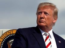 Високопосадовці в США закликали Трампа не заморожувати військову допомогу Україні
