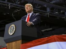 Палата представників оголосила імпічмент президентові Дональду Трампу
