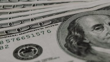 Нацбанк викупив з ринку 184 млн доларів: від початку року резерви поповнилися на 5 млрд доларів