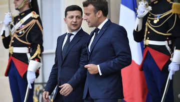 Зеленський завершив зустріч із Макроном