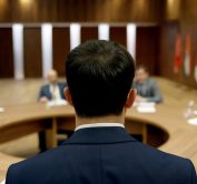 (Де)централізація: що і навіщо хоче змінити Зеленський у Конституції України?