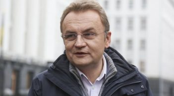 Садовому скасували заставу й відпустили під особисте зобов’язання