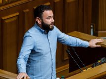«Слуга народу» Дубінський був на дні народження партнера Коломойського
