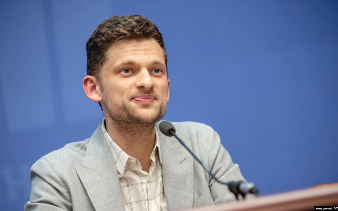 Дубілет обіцяє скасувати «зарплатне рабство»