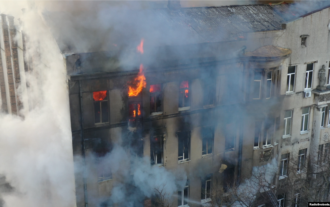 Через пожежу в Одесі втрачена бібліотека та цінні колекції