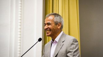 Депутат з ОПЗЖ встановив рекорд із кнопкодавства