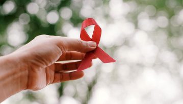 За 10 місяців в Україні зафіксували понад 13 тис. випадків ВІЛ-інфекції та понад 6 тис. випадків СНІДу