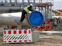 «Газпрому» залишилося добудувати 160 км «Північного потоку-2»