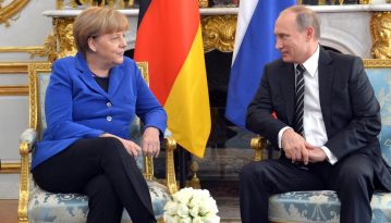 Путін та Меркель обговорили транзит газу через Україну