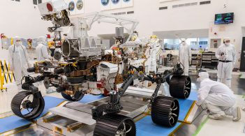 Науковці з NASA показали унікальні кадри випробування марсоходу Mars 2020 (відео)