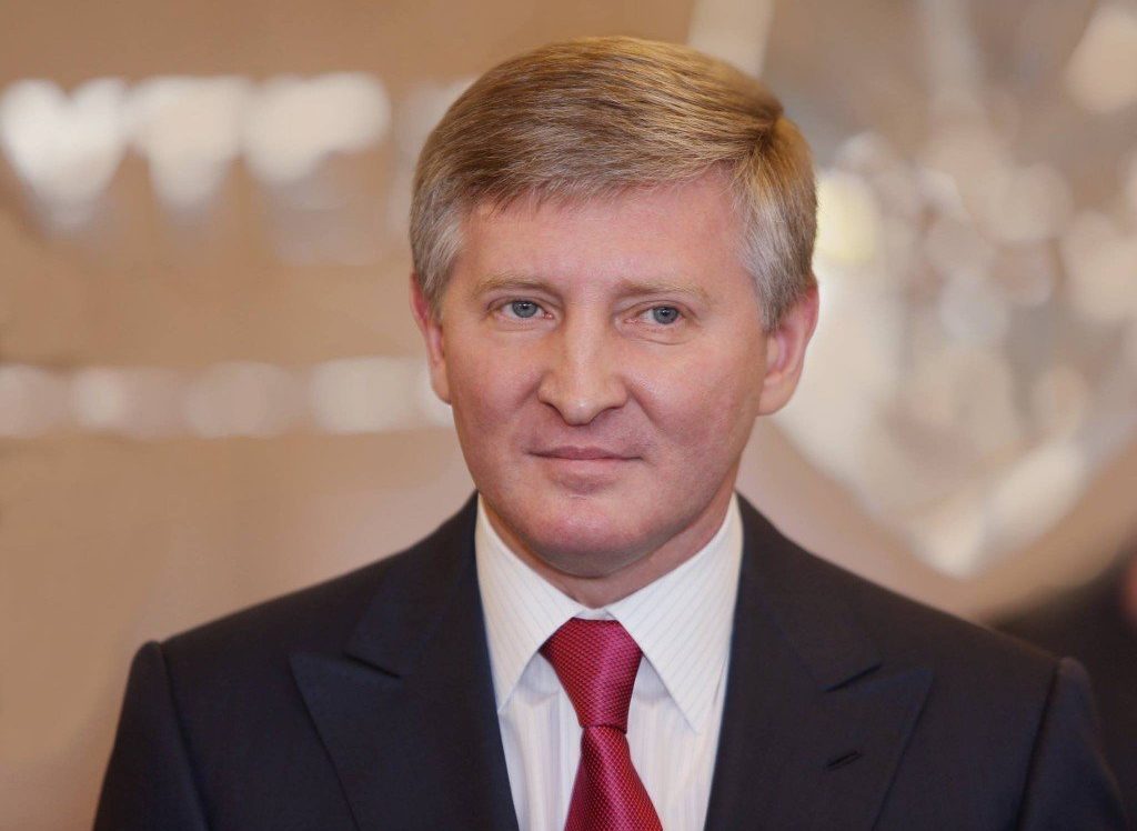Ахметов в обхід санкцій контролює туристичний бізнес в окупованому Криму
