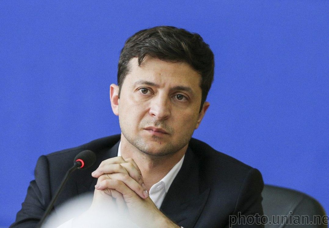 Зеленський обговорив інвестиції з головою Резервного фонду Оману