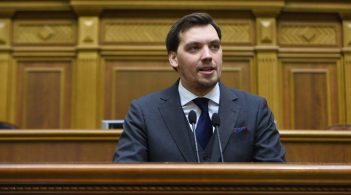 Уряд створив оперативний штаб, аби запобігти епідемії смертельного коронавірусу з Китаю