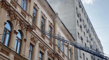 У Києві горить будівля Міністерства культури, молоді та спорту