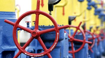 Україна транспортувала 2 млрд кубометрів російського газу, а грошей отримала за транспортування 4,2 млрд кубометрів