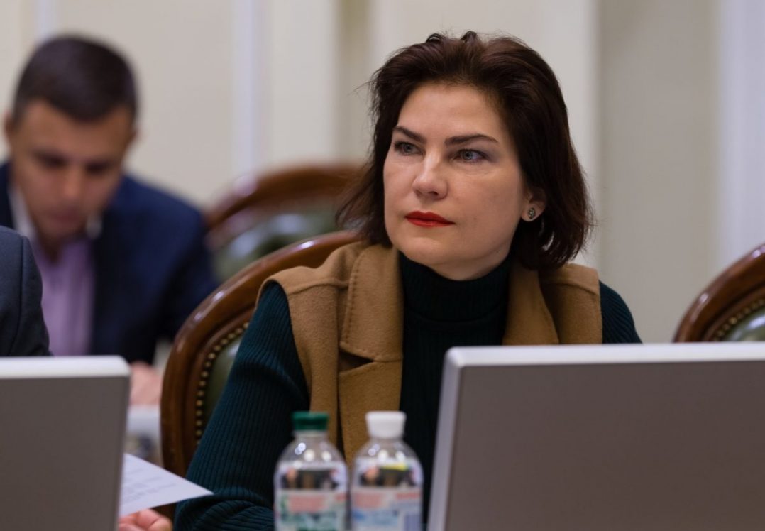 Тимчасова очільниця ДБР запропонує президенту збільшити кількість слідчих у справах Майдану