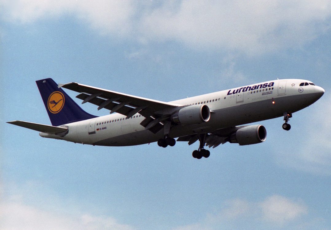Lufthansa скасувала рейси в Тегеран на 10 днів