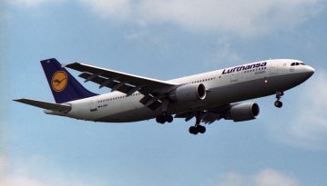 Lufthansa скасувала рейси в Тегеран на 10 днів