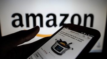 Amazon розробляє технологію оплати покупок за допомогою долоні