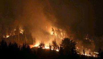 Влада Австралії евакуює людей із міст на південному сході через пожежі
