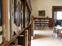 Вчителів із російськомовних шкіл підготують до переходу на українську мову