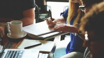 Україна опинилась у «лідерах» серед країн, що порушують права інтелектуальної власності