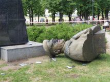 Мінкульт не визнав харківський пам’ятник Жукову пам'яткою