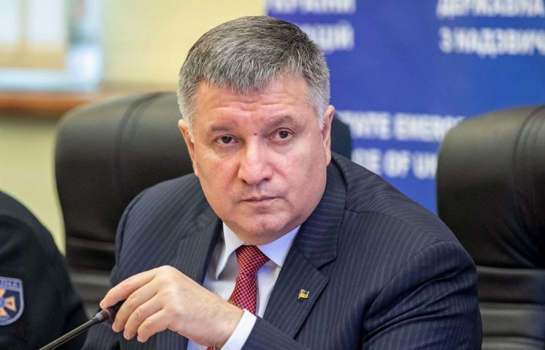 Нічого сказати: Зеленський не зміг прокоментувати «випробувальний термін» Авакова