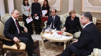 «Найжахливіша ніч у моєму житті»: Порошенко про мінські переговори 2015 року