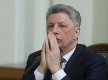 Соцопитування: на виборах президента у другий тур вийшли би Зеленський і Бойко