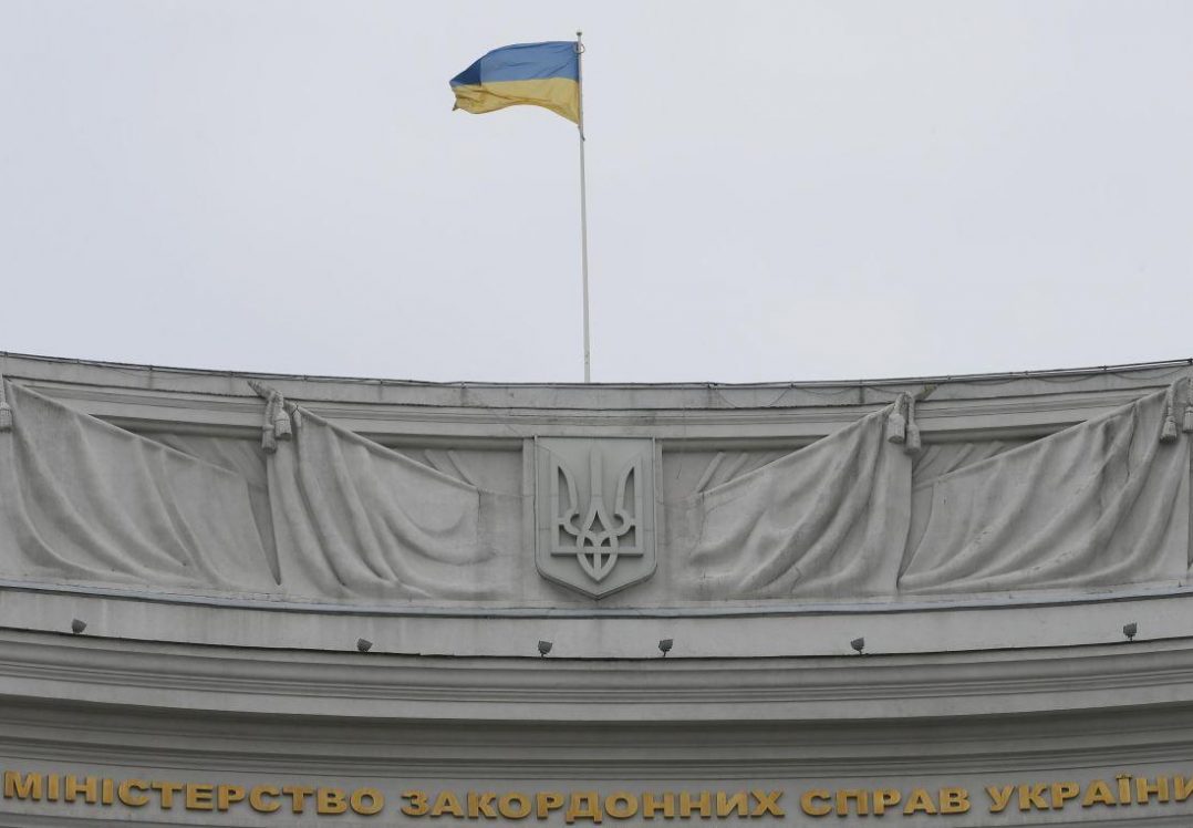 МЗС відсторонило українського консула в Молдові, якого підозрюють у зґвалтуванні неповнолітньої
