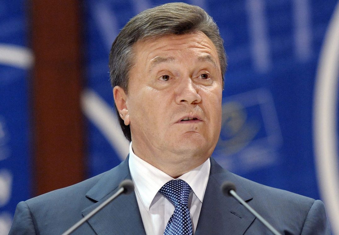 Янукович сподівається, що Зеленський зможе «об'єднати країну» і «встановити стабільність»