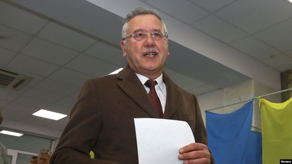 Суд у Москві заочно засудив колишнього міністра оборони України Гриценка